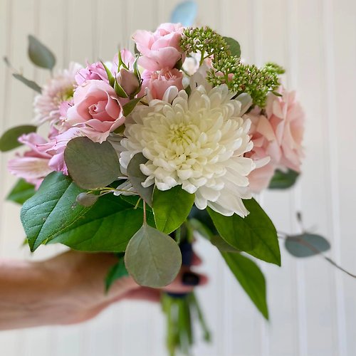 Coordinating Flowergirl Bouquet
