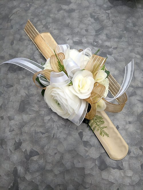 All White Wrist Corsage