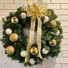Golden Delight Wreath