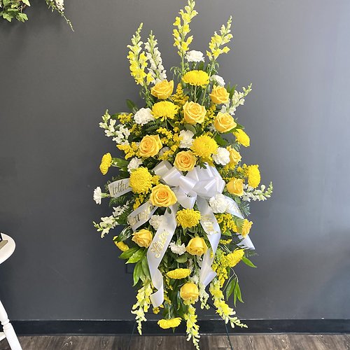 Golden Glow Standing Spray