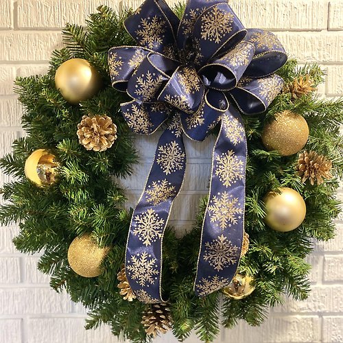 Midnight Clear Christmas Wreath