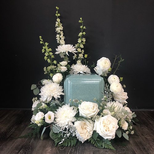 Serenity Urn wreath